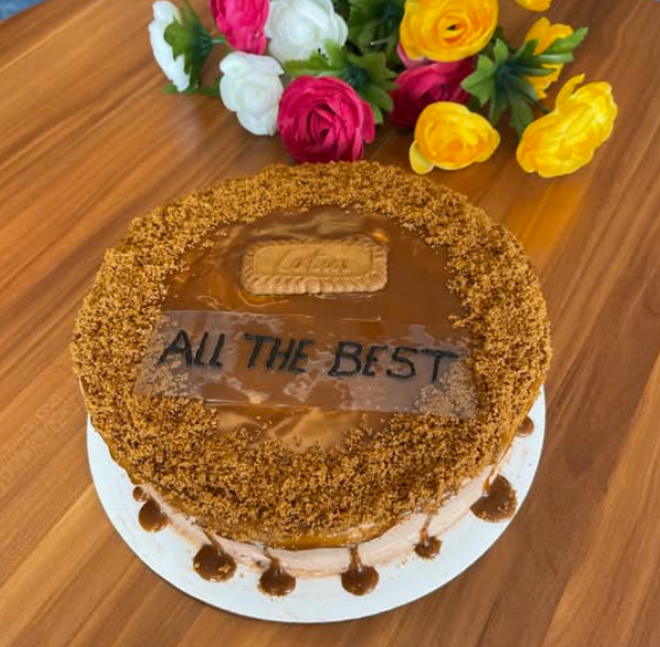 Lotus Biscoff Cake